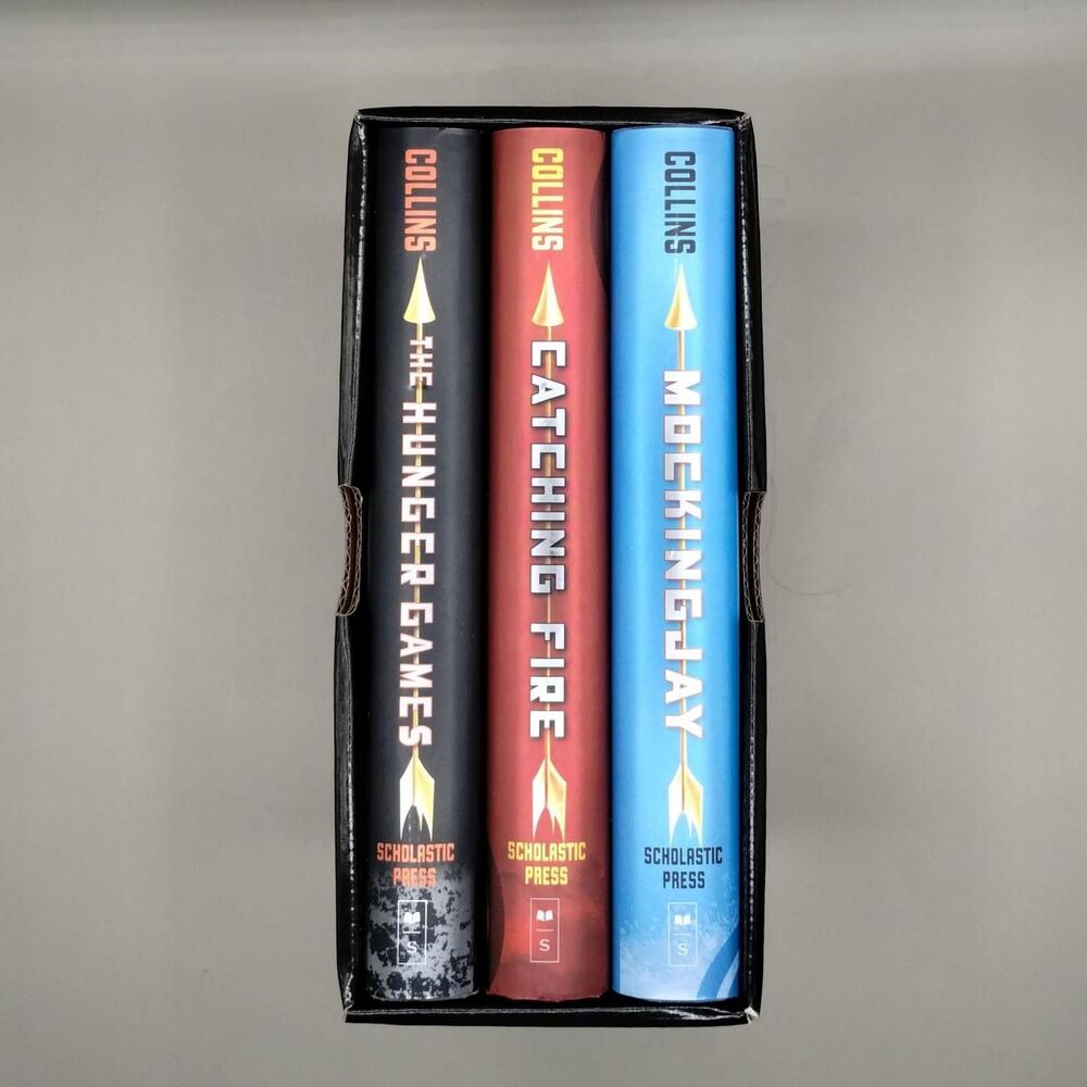 The Hunger Games Trilogy Box Set by Suzanne Collins